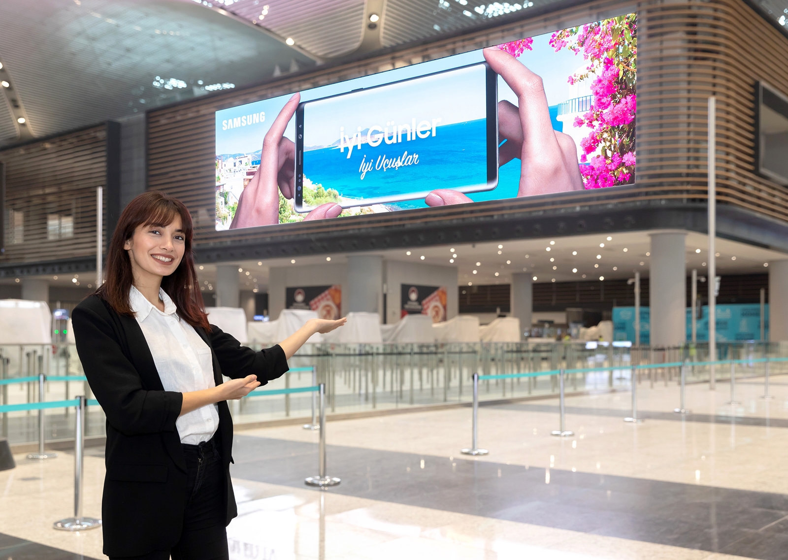 Large Format Video Wall